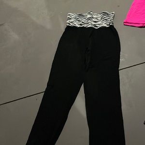 Zebra print band cuffed yoga pants